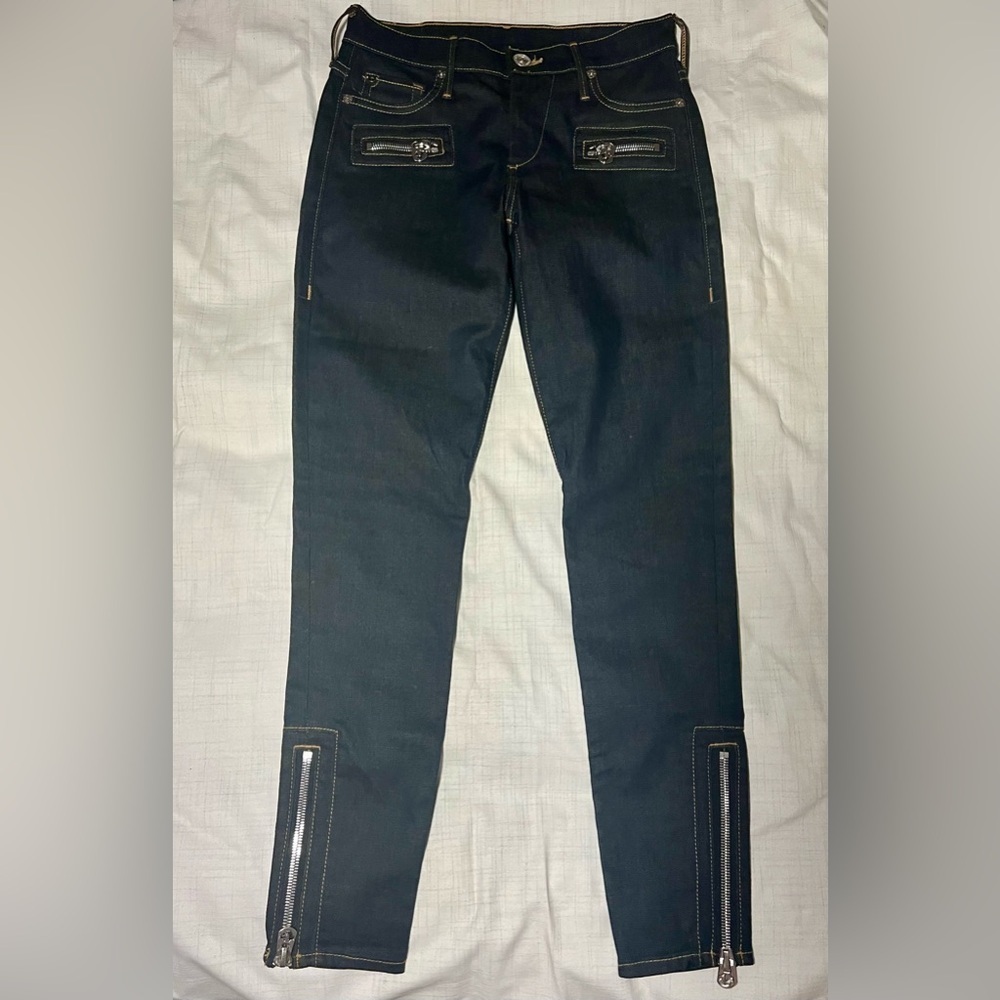 True Religion Halle Dark Wash zip jeans size 24 NWOT